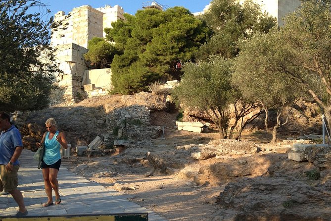 Acropolis monuments & Parthenon Walking Tour with Optional Acropolis Museum - Should you book it?