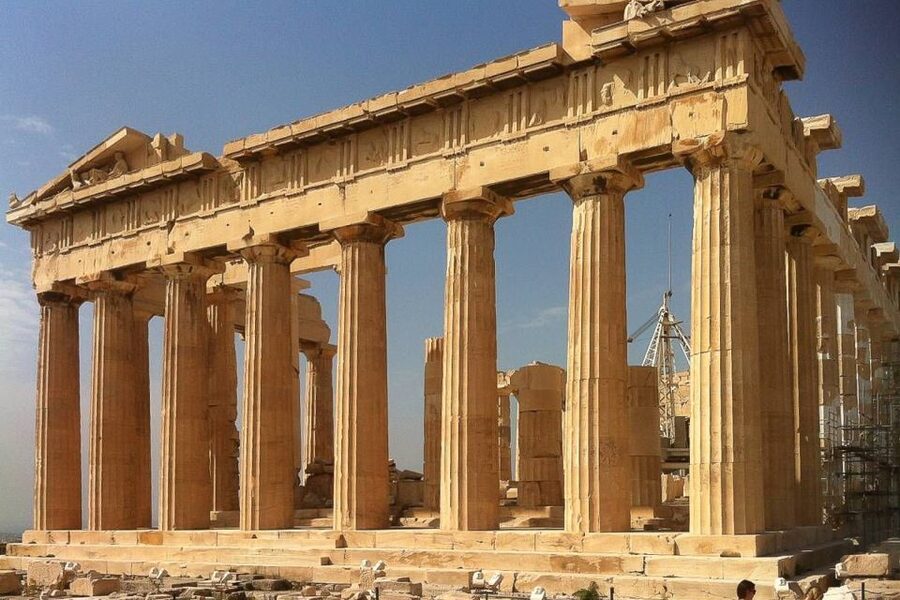 Acropolis: Private Guided Tour - A quieter hour to begin your Acropolis visit