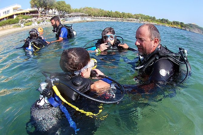 Anavyssos Athens Riviera: Beginners' Guided Try Scuba Diving - Getting there, group size, and health checks