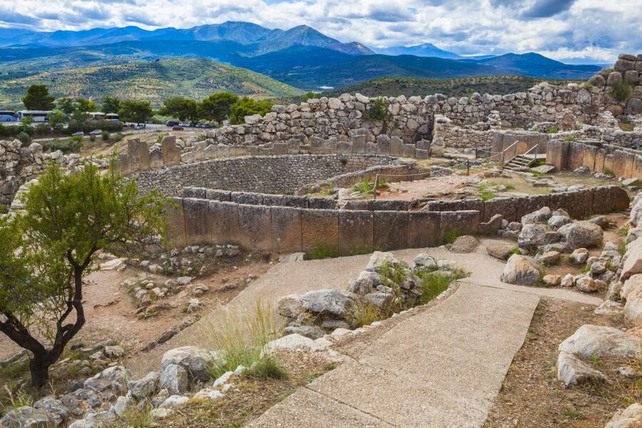 Argolis: Full-Day Tour in Mycenae & Nafplio - The possible pottery workshop stop