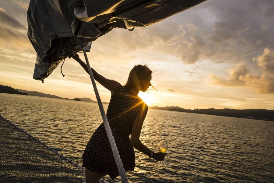 Athens: 3-Hour Sunset Cruise with Swim Stop, Snacks & Drinks - Should you book the Athens sunset cruise?