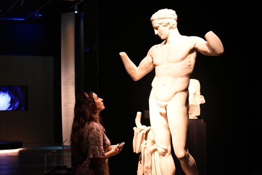 Athens: Acropolis & 2 Museums E-Tickets with 3 Audio Tours - Three landmarks, but not one compact visit