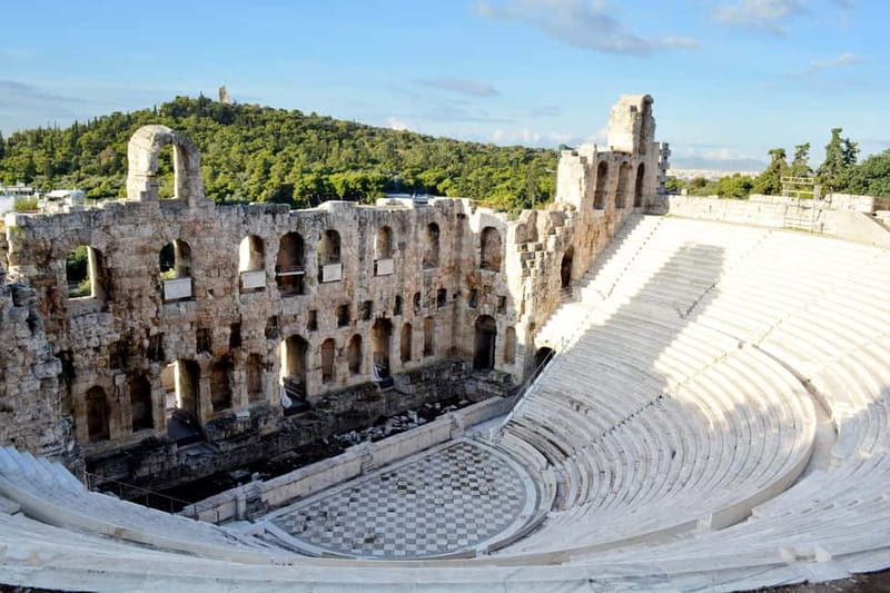 Athens: Acropolis and Parthenon Guided Walking Tour - Heat, crowds, and practical limits