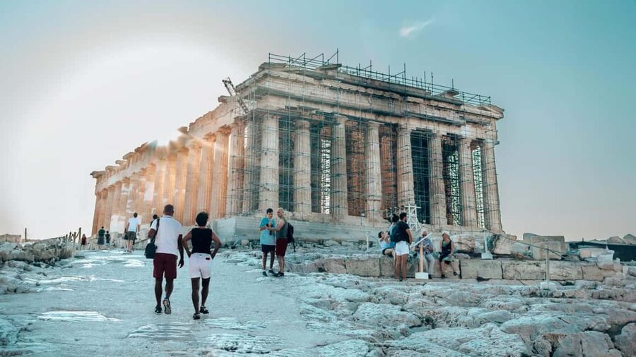 Athens: Acropolis Beat the Crowds Afternoon Guided Tour - Meet beneath Hadrian’s Arch