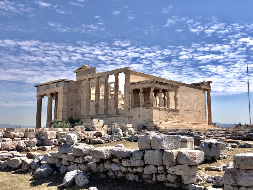 Athens:Acropolis - Historical Center Walking Tour in Spanish - Look beyond the Parthenon
