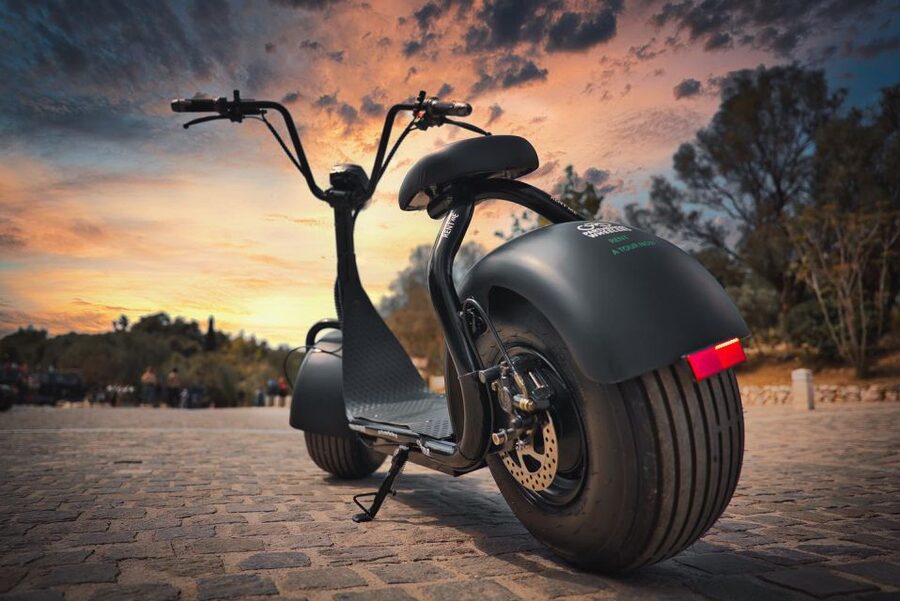 Athens: City Highlights Guided E-Scooter Tour - The Acropolis, Parthenon and Herodes Atticus
