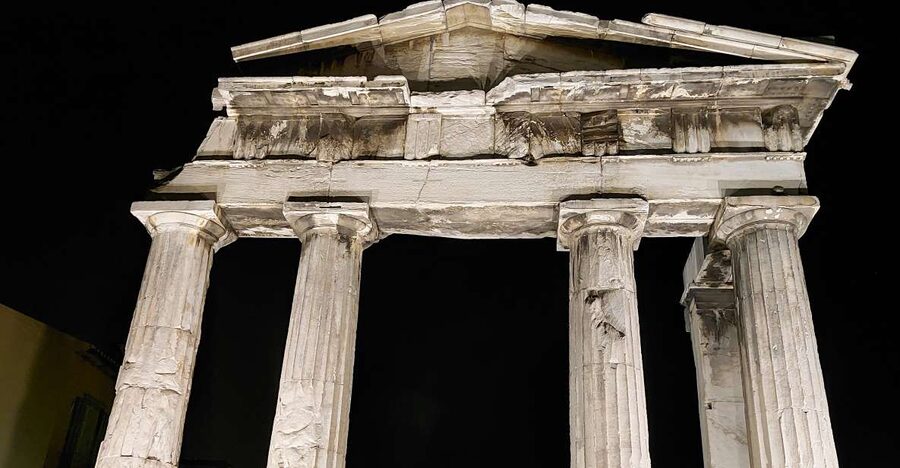 Athens: City Highlights Nighttime Walking Tour in Spanish - Zappeion and Athens’ Olympic story