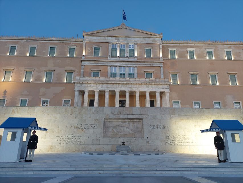 Athens: City Highlights Nighttime Walking Tour in Spanish - Should you book this Athens night walk?