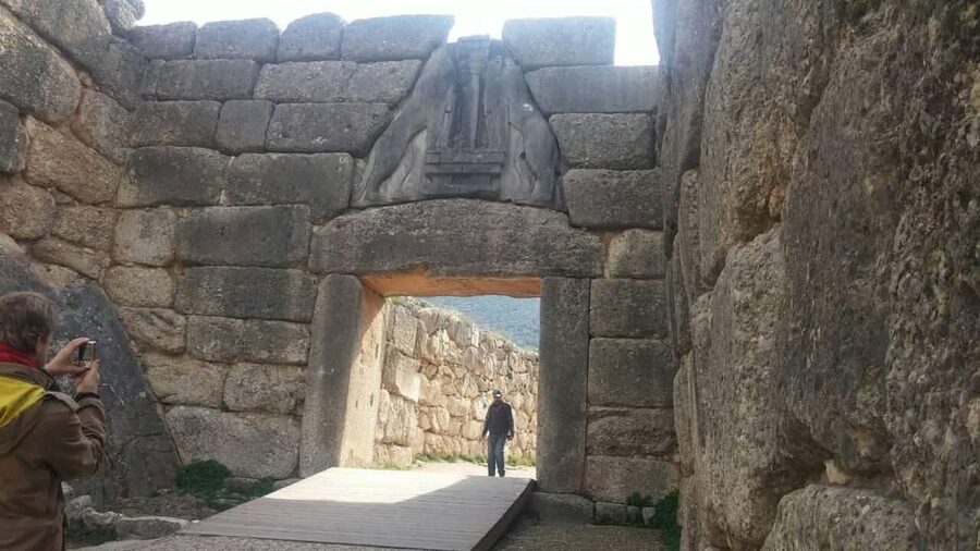 Athens: Corinth Canal, Mycenae and Nafplio Day Tour - Nafplio’s old streets and seafront character