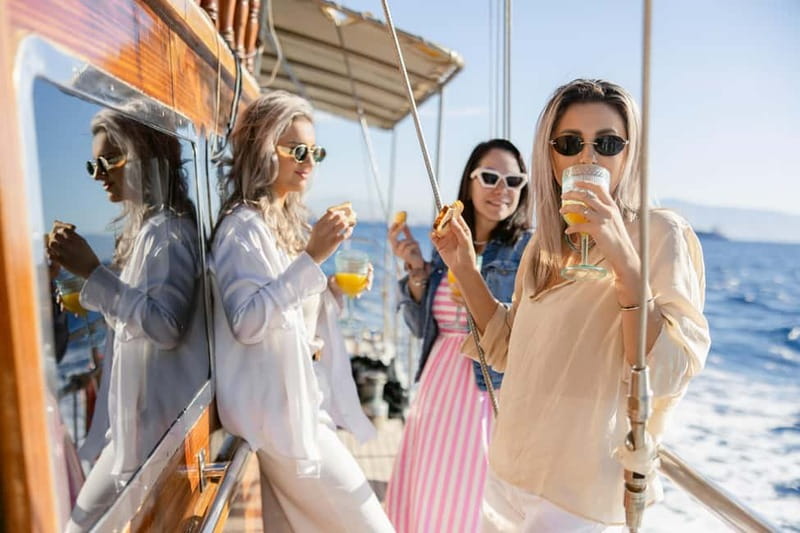 Athens: Cruise to Agistri, Moni & Aegina with Lunch & Drinks - Leaving Athens behind from Pasalimani Marina
