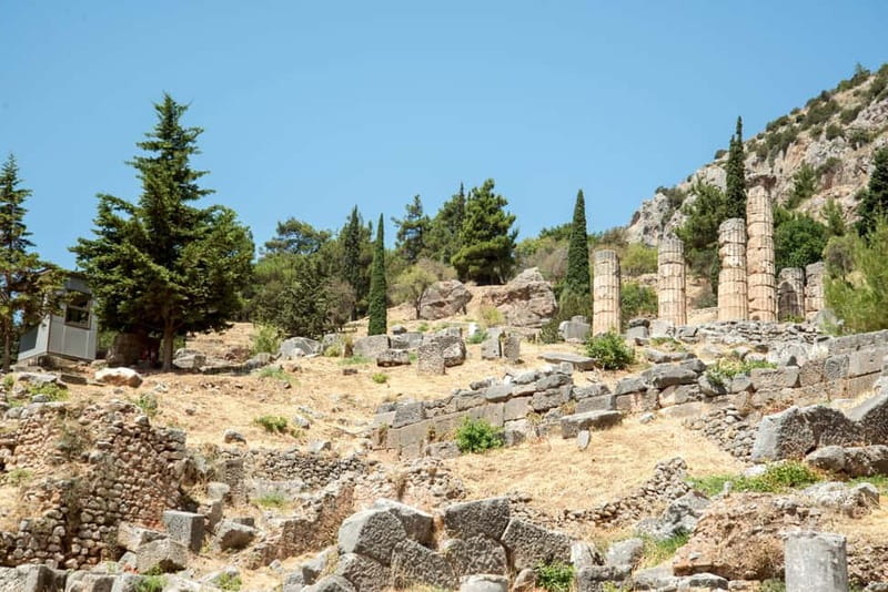Athens: Delphi and Arachova Day Trip with Guide - What to know before you book