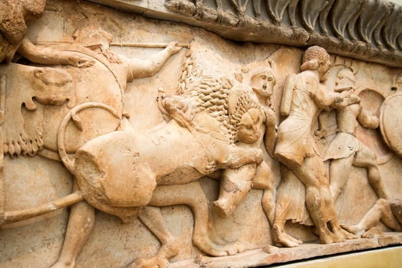 Athens: Delphi and Arachova Day Trip with Guide - Should you book the Delphi day trip?