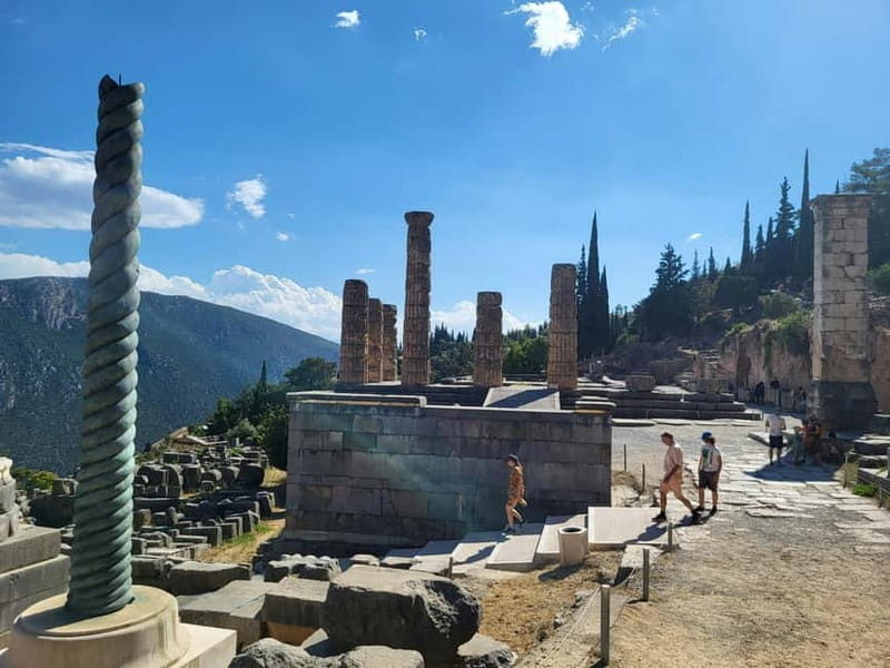 Athens: Delphi Day Tour with Museum & Arachova Village Visit - What the price does and doesn’t cover