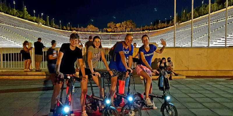 Athens: Discover the City Electric Bike Night Tour - Syntagma Square and the changing of the guard