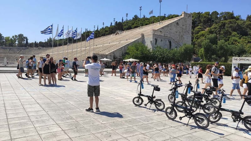 Athens: Discover the City Electric Bike Tour - Anafiotika, Plaka, and the ancient center