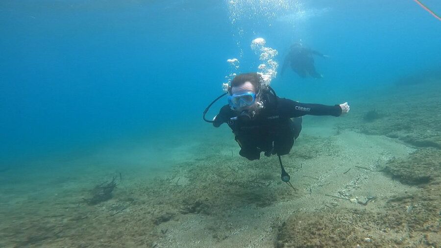 Athens East Coast: Discover Scuba Diving in Nea Makri - Small groups make the instruction more personal