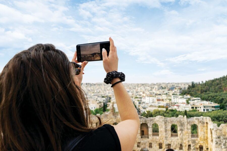 Athens: First Access Acropolis and Parthenon Guided Tour - A guide makes the stones easier to read