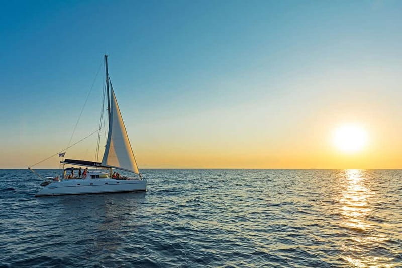 Athens: Half-Day Sunset Catamaran Cruise with Meal & Drinks - Who should book this catamaran cruise?