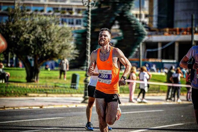 Athens Highlights: Urban Run experience with a Local - Parliament, the National Garden and the Roman Agora
