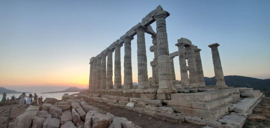 Athens: Hop-on-Hop-off Bus and Cape Sounion Sunset Tour - At a glance