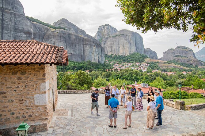 Athens: Meteora 2-Day Tour Sunset & Morning Small Group + Hotel - Getting from Athens to Kalambaka
