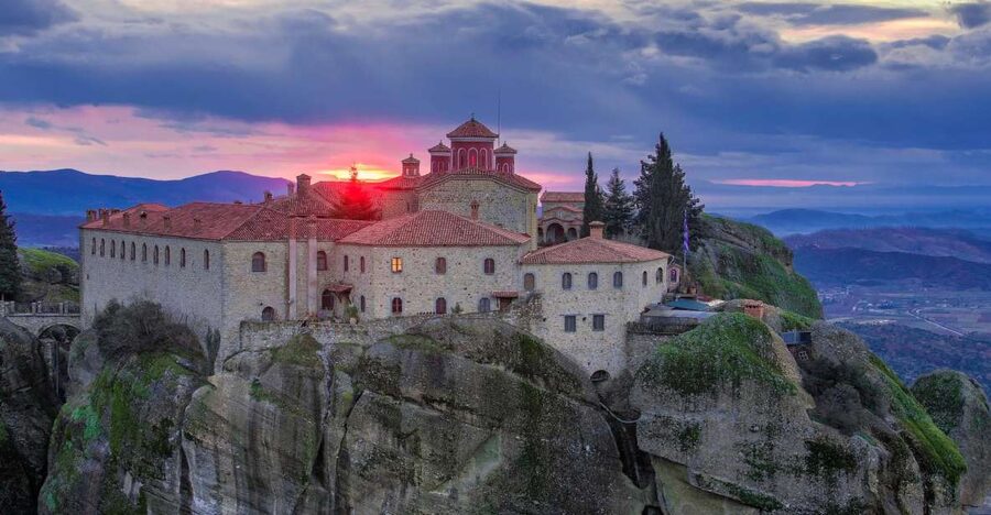 Athens: Meteora 2-Day Trip with Hotel, Sunset & Morning tour - Two days to see Meteora properly