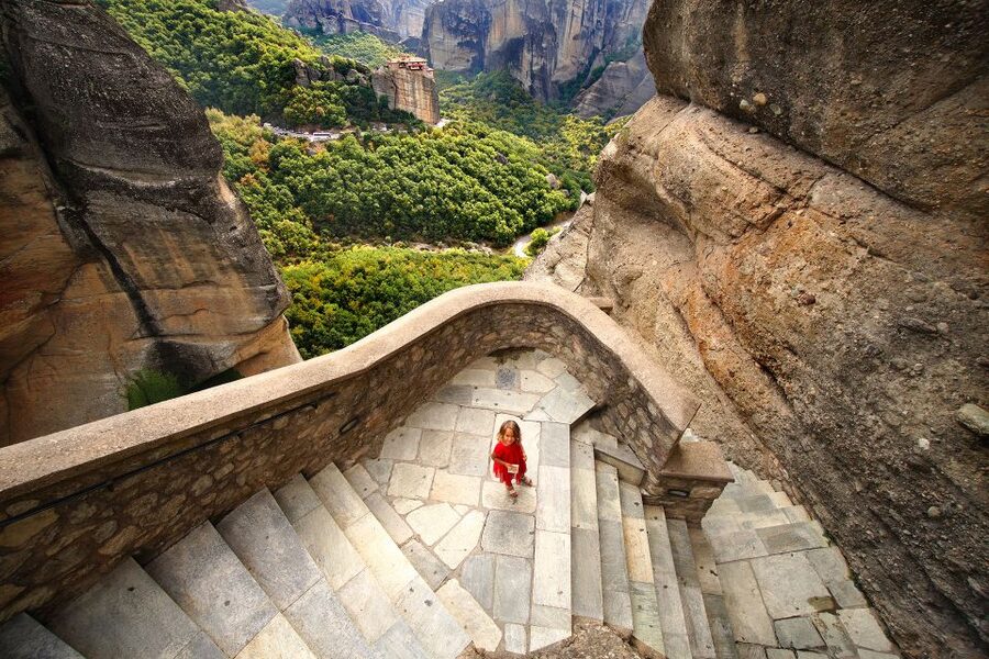 Athens: Meteora 2-Day Trip with Hotel, Sunset & Morning tour - Sunset stops among monasteries and caves
