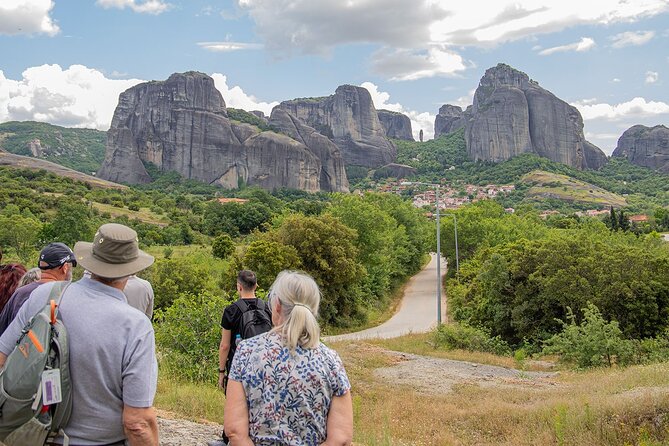 Athens: Meteora Monasteries, Caves & Coastal Stopovers with Lunch - The real cost, beyond the advertised fare