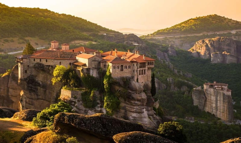 Athens: Meteora Tour with Local Guide and Greek Lunch - Three monasteries from the inside