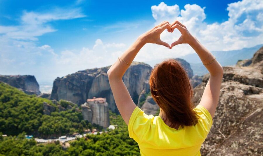 Athens: Meteora Tour with Local Guide and Greek Lunch - How to make a 14-hour day easier
