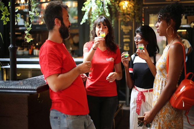 Athens Moonlight Waling Tour with Drinks and Meze Dishes - The Acropolis at night, and why the timing matters