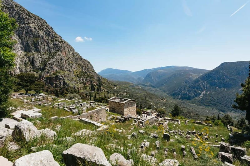 Athens: Mythology of Delphi, Museum and Arachova Guided Tour - Should you book the Delphi tour?