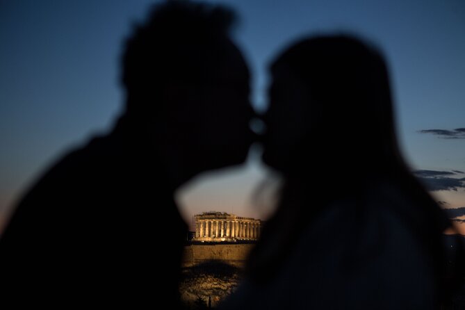 Athens Old City Private Photoshoot Tour / 2 hrs - The details that shape this walk