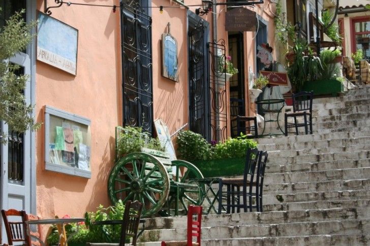 Athens: Private 4-Hour Tour with Acropolis and Old Town - Ancient Athens begins at the Acropolis