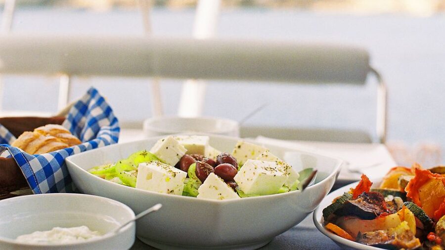Athens: Riviera Catamaran Cruise with Meal and Drinks - The return sail and the views from the water