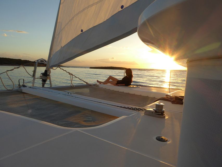 Athens: Riviera Catamaran Cruise with Meal and Drinks - Is $200 a fair price?