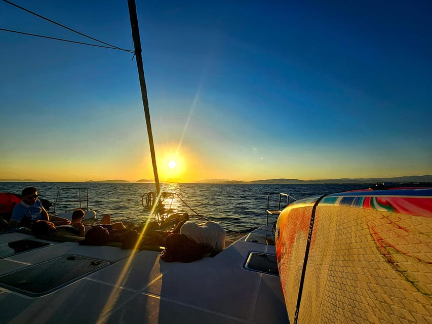 Athens: Riviera Catamaran Tour with Fresh Meal and Drinks - Who should book this cruise?