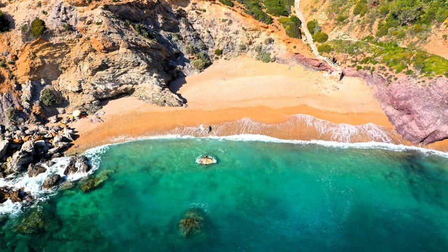 Athens Riviera: Poseidon Temple & Lake Vouliagmeni Day Tour - A coastal day out from central Athens