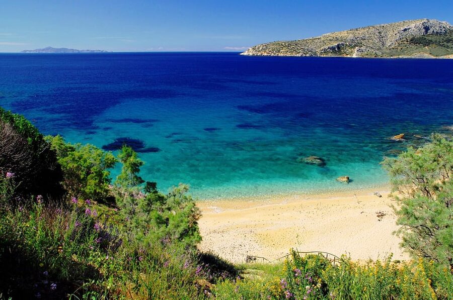 Athens Riviera: Poseidon Temple & Lake Vouliagmeni Day Tour - A small van and a host who shapes the day