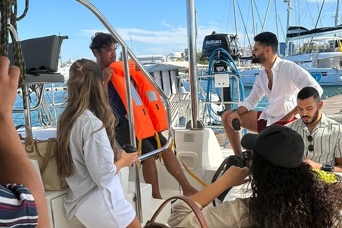 Athens Riviera Private Sail Catamaran with Meal and Wine - Who will get the most from this sail?