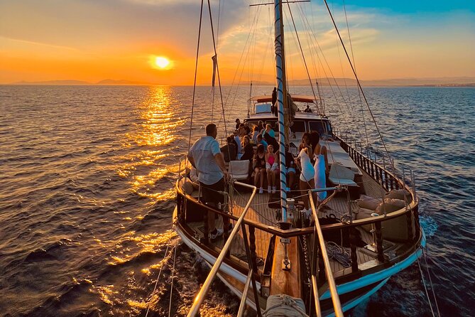 Athens Riviera Sunset Cruise with Snacks and Drinks Included - Sailing out from Pasalimani