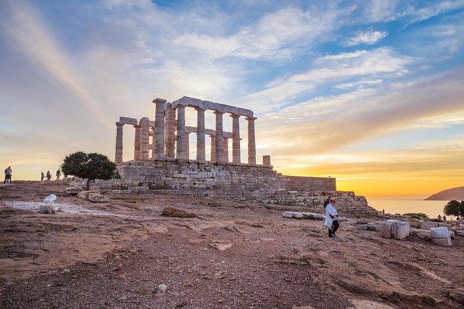 Athens Super Saver: City Sightseeing Tour plus Half-Day Cape Sounion Trip - The Acropolis Museum: objects with a home