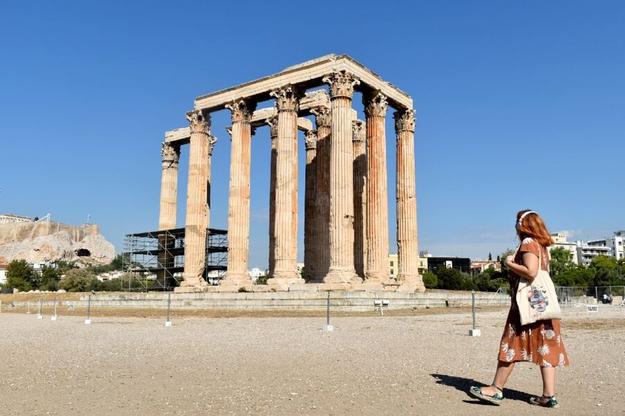 Athens: Temple of Olympian Zeus Ticket and Audio Tour - Ending at the Balaneion