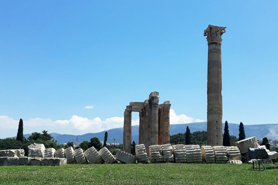 Athens: Temple of Olympian Zeus Ticket and Audio Tour - Timing, access, and a few practical limits