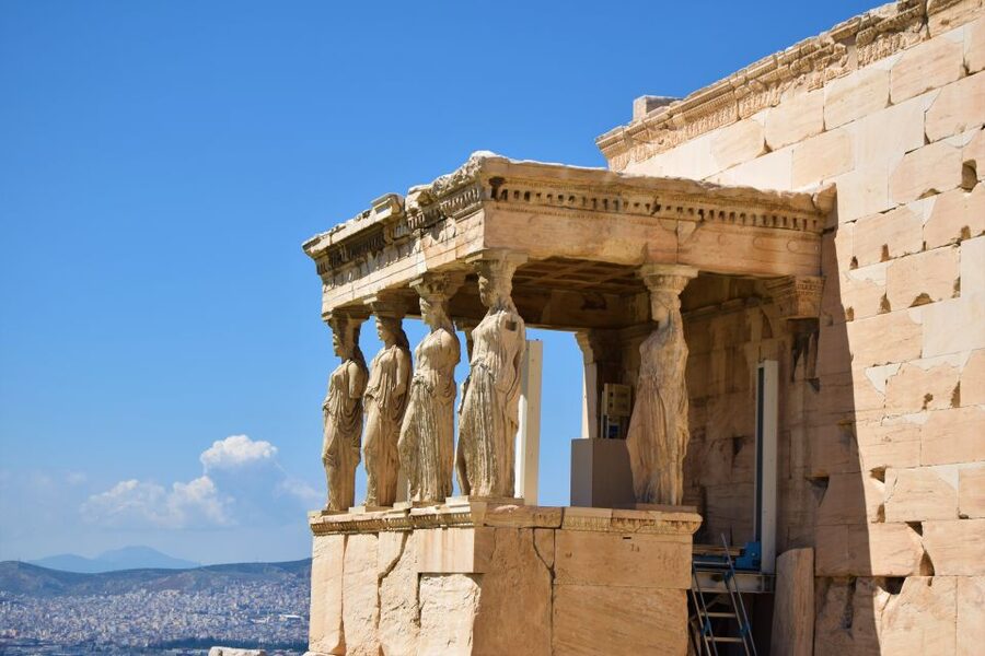 Athens: The Acropolis Guided Walking Tour in German - Reaching the Parthenon and the city view