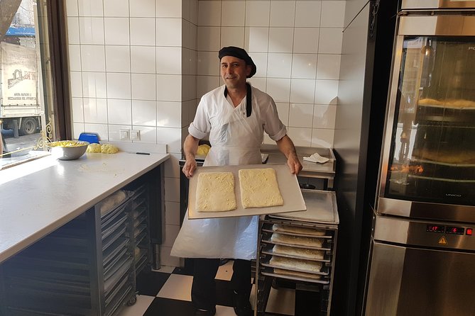 Athens: The Classic Food Tasting Tour - Koulouri, goat-milk ice cream, and the final mezze