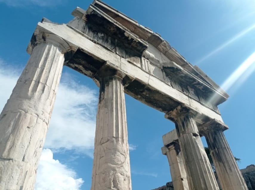 Athens: the Great Greek Philosophers Guided Tour in Spanish - The Agora and Pnyx put ideas in public
