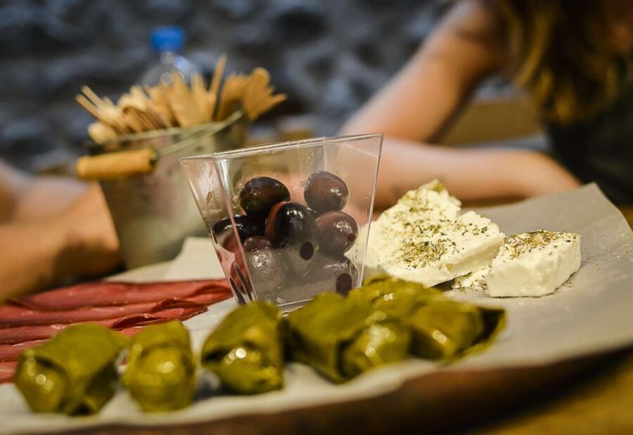 Athens: Ultimate Food Walking Tour with 15 Tastings - Coffee, cake, and the final sweet stop