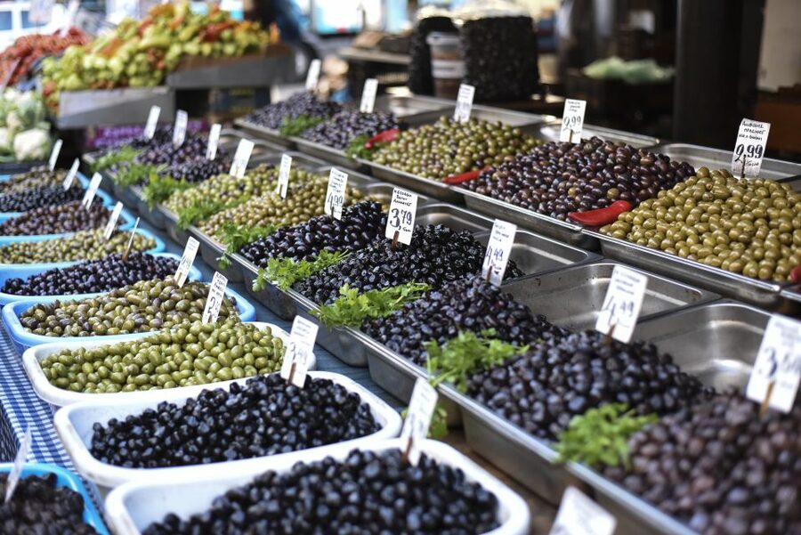 Athens: Ultimate Food Walking Tour with 15 Tastings - Dietary needs and practical limits