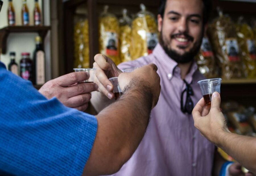 Athens: Ultimate Food Walking Tour with 15 Tastings - Should you book it?